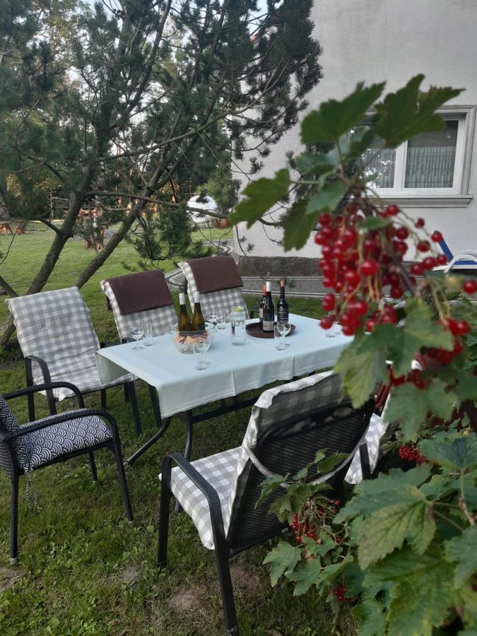 Dworek Natury Strzezenice Bagian luar foto